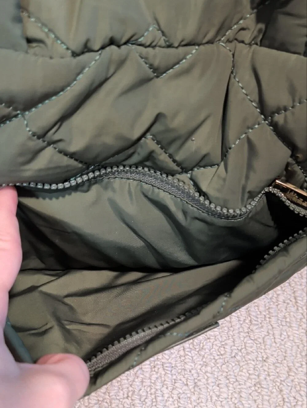 Marc Jacobs Weekender Bag Quilted Olive - No Shoulder Strap